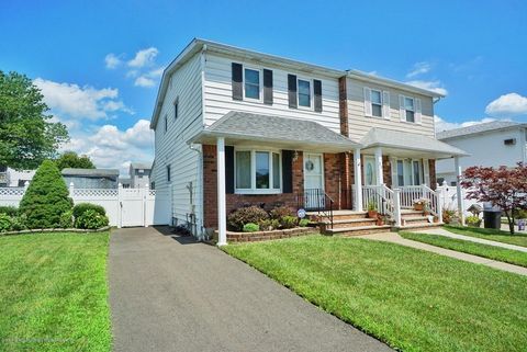 Primary Photo - 91 Berry Ave