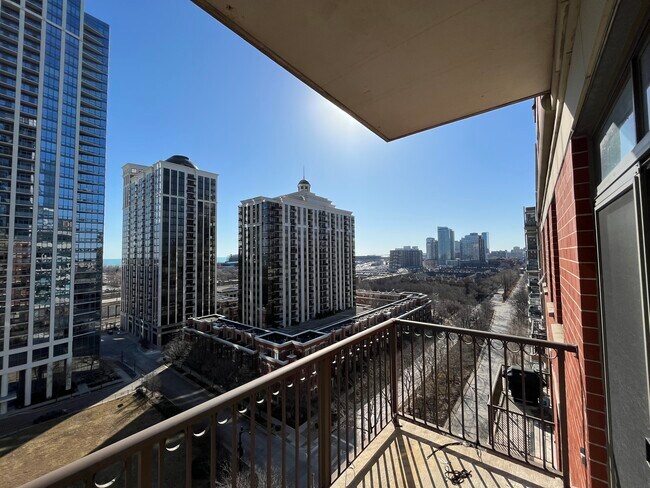 Building Photo - 1250 S Indiana Ave