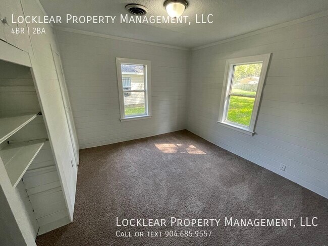 Foto del edificio - 7607 Old Kings Rd Jacksonville, FL 32219