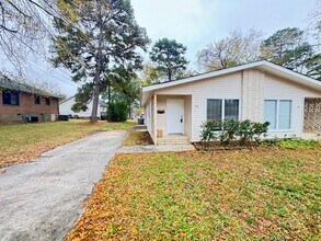 Building Photo - 206-208Caldwell Caldwell St Building Photo - 206-208Caldwell Caldwell St