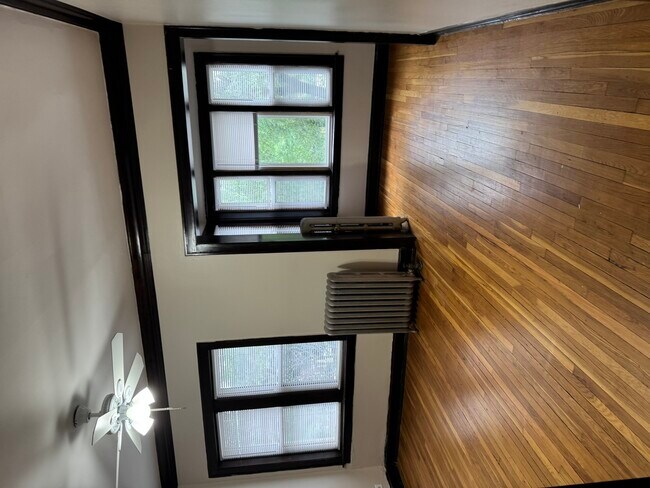 Foto del edificio - 7735 N Sheridan Rd