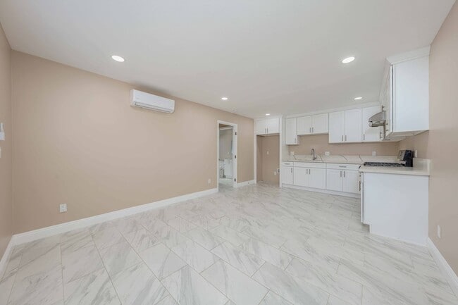 Foto del edificio - 12541 Fletcher Dr