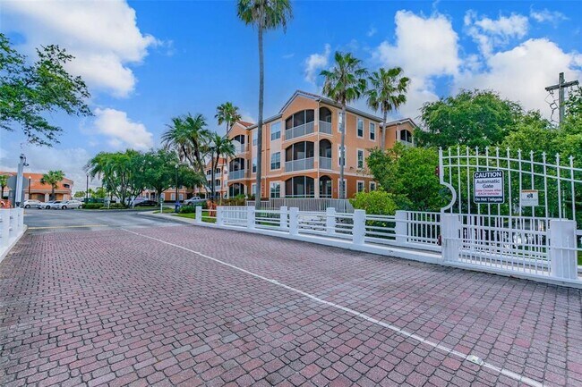 Foto del edificio - 5000 Culbreath Key Way