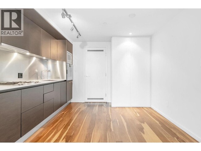 Photo du bâtiment - 1151 W Georgia St