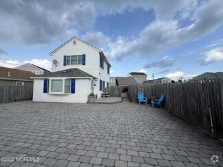 Building Photo - 62A Inlet Dr