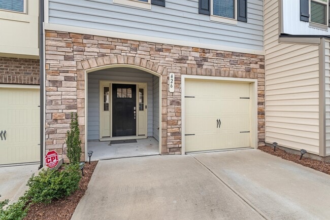 Photo - 426 Irving Way Townhome