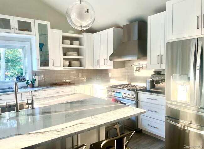 Foto del edificio - 11 Post Crossing