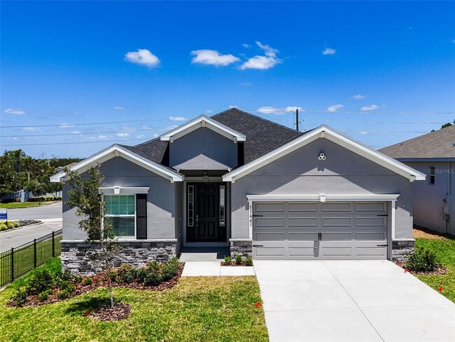 Foto del edificio - 1121 Mountain Flower Ln