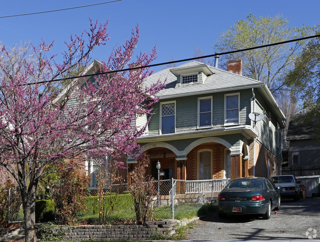 Primary Photo - 473 E 1st Ave