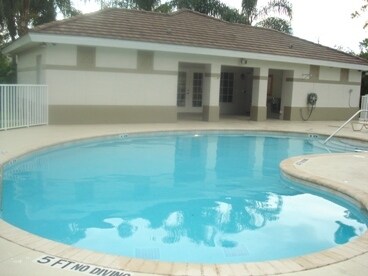 Primary Photo - 6215 Wilshire Pines Circle