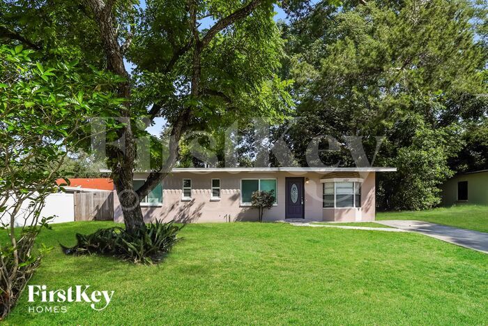 Primary Photo - 2107 W Herman St