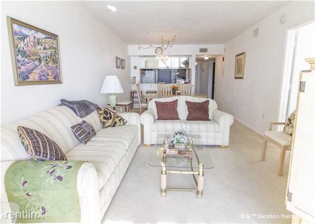 Foto del edificio - 7500 Estero Blvd