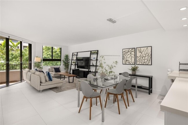 Photo - 101 Crandon Blvd Apartment