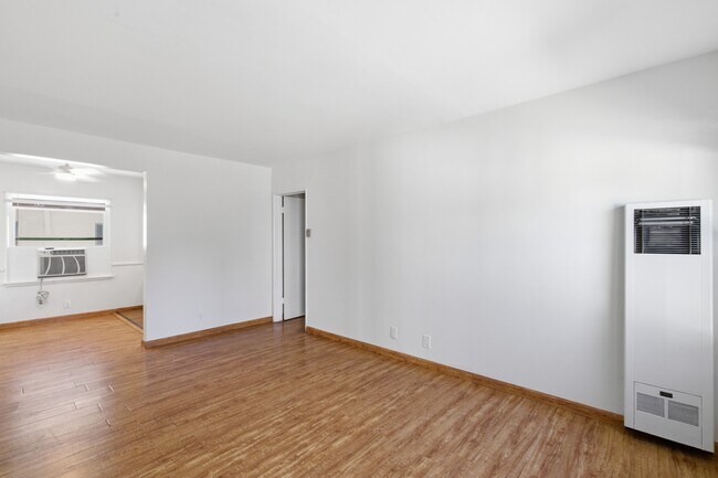 Foto del edificio - 20610 Hartland St