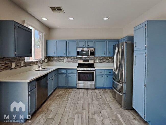 Building Photo - 7635 Avila Beach Ave