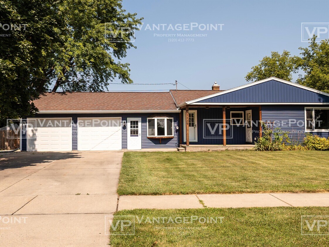 Foto principal - 2256 Lost Dauphin Rd