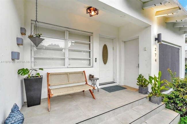 Photo - 274 NW 43rd St House