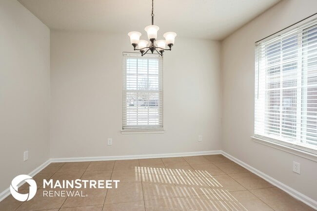 Building Photo - 5893 Kayla Dr