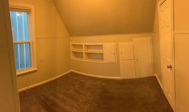 Foto del edificio - 1031 E 3rd St