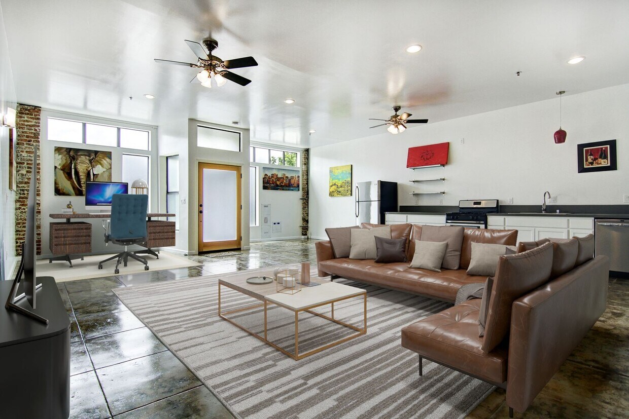 Primary Photo - 24th Street Lofts
