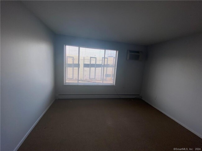 Foto del edificio - 87 Meadow St