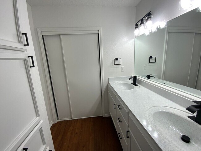 Foto del interior - Ranchstone Garden Homes