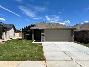 Building Photo - 3220 Cottonwood Ave