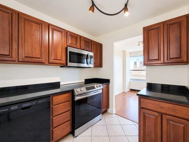 Foto del edificio - 3550 N Lake Shore Dr