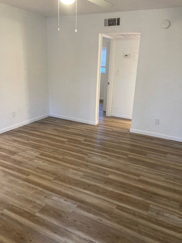 Building Photo - 1895 40th Ave