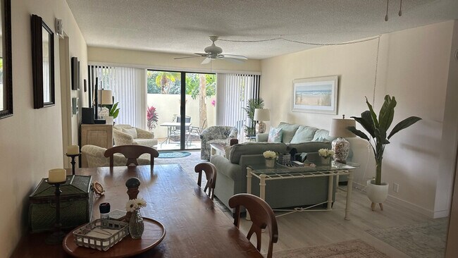 Foto del edificio - 3794 NE Ocean Blvd