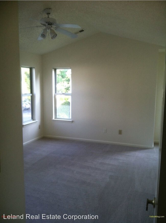 Building Photo - 2 br, 2.5 bath House - 712 Gemstone Lane