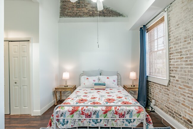 Front Bedroom - 161 State St