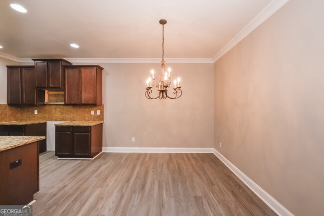 Building Photo - 4944 Longview Run