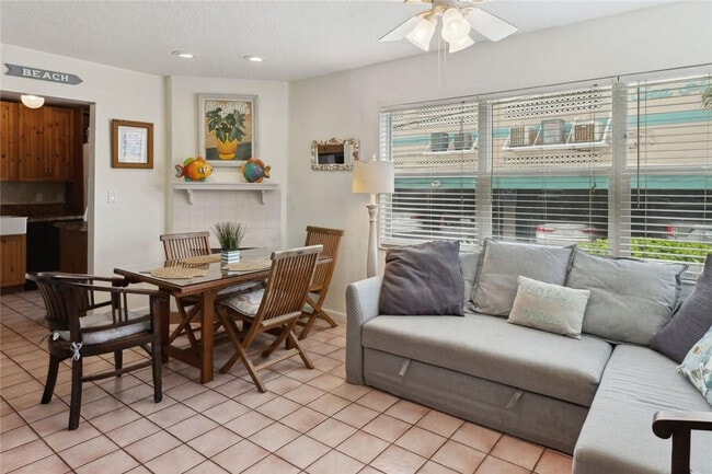 Foto del edificio - 301 Van Buren St