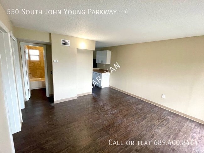 Building Photo - 2/1 Upstairs apartment- Available now