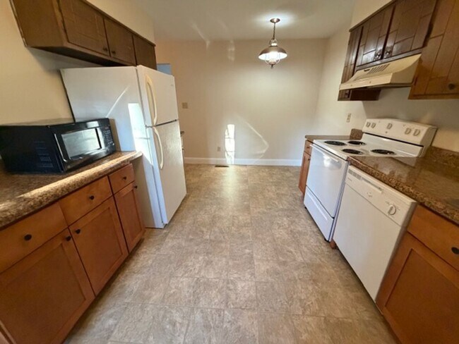 Foto del edificio - 213 Weeks Dr NE