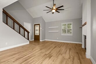 Building Photo - 22722 Braken Carter Ln