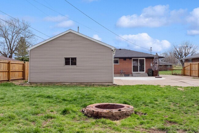 Foto del edificio - 3 Bedroom Ranch Home
