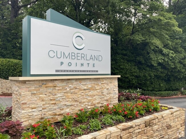 Building Photo - Cumberland Pointe