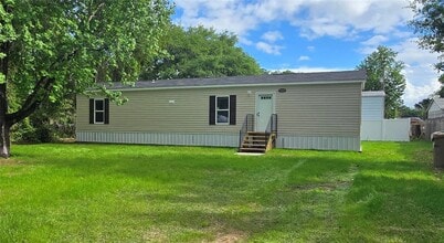 Building Photo - 24048 Ermine Rd