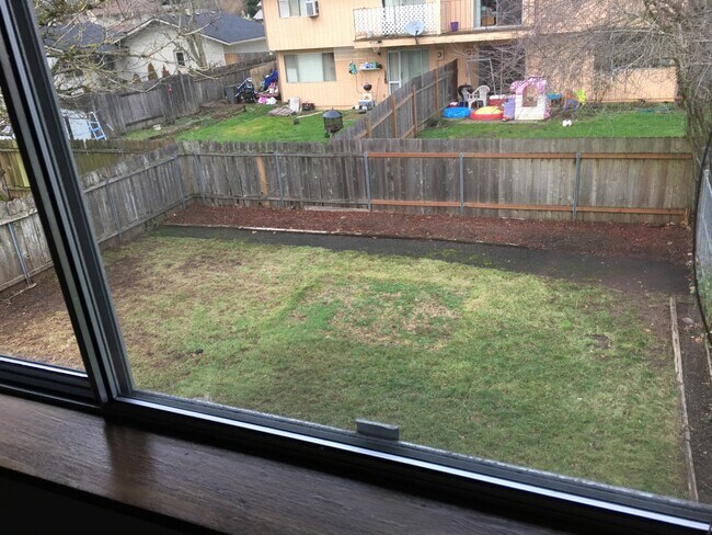 Back yard - 14618 SE 17th Cir