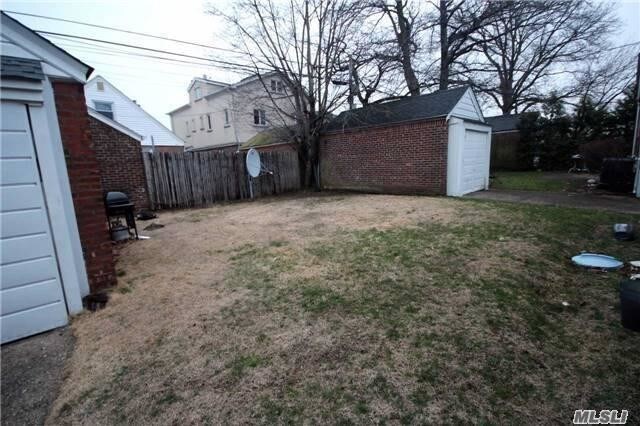 Building Photo - 7515 182nd St