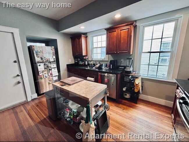 Foto del edificio - 835 Fellsway