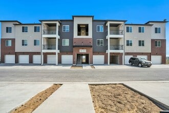 Building Photo - 3325 W 1830 N