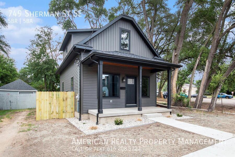 Primary Photo - 749 Sherman St SE