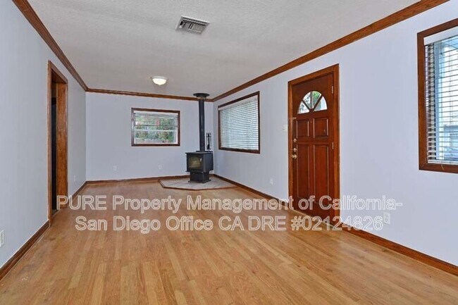 Foto del edificio - 1535 Meade Ave