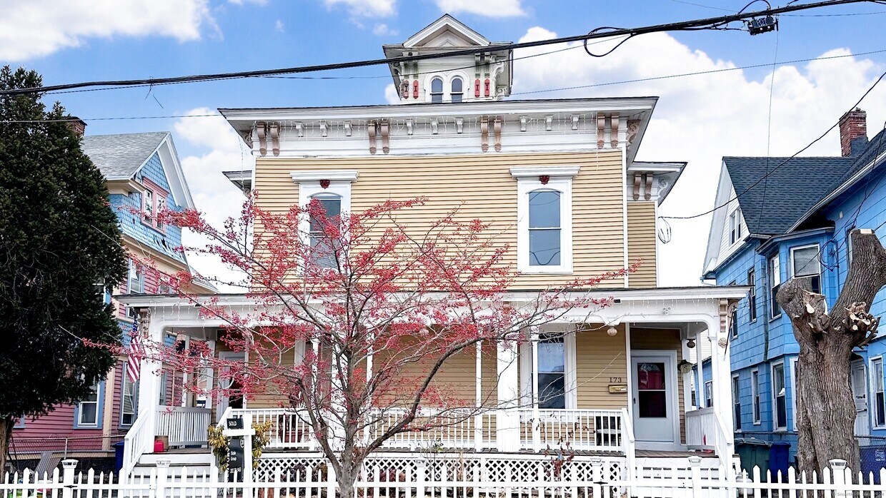 173 Maple St  