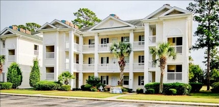 Building Photo - 616 River Oaks Dr