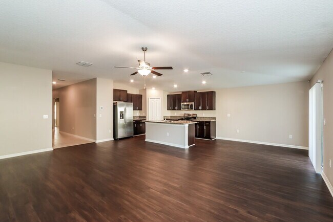 Building Photo - 1584 Blue Rose Dr