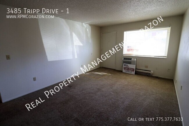 Building Photo - Downstairs 1 Bedroom, 1 Bathroom in Reno c...